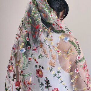Wildflower veil, Embroidered flower veil Floral wedding veil Unique wedding veil